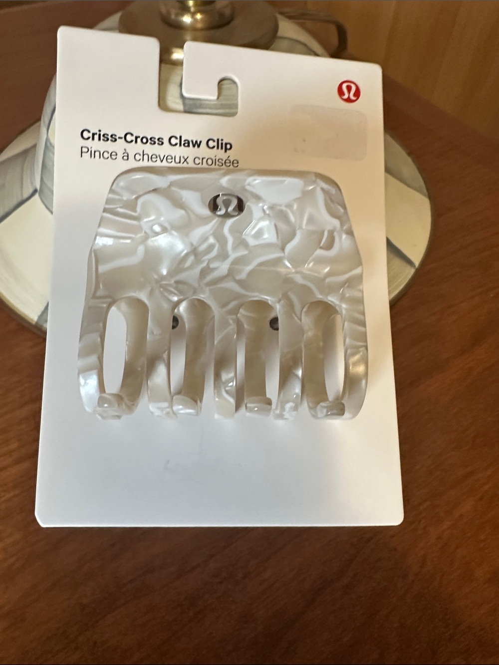 lululemon athletica Criss-Cross Claw Clip in ivory NWT
